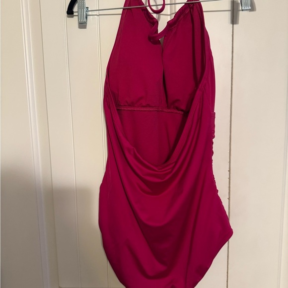Liz Claiborne One Piece Swimsuit Cranberry Size 12 - Picture 6 of 8